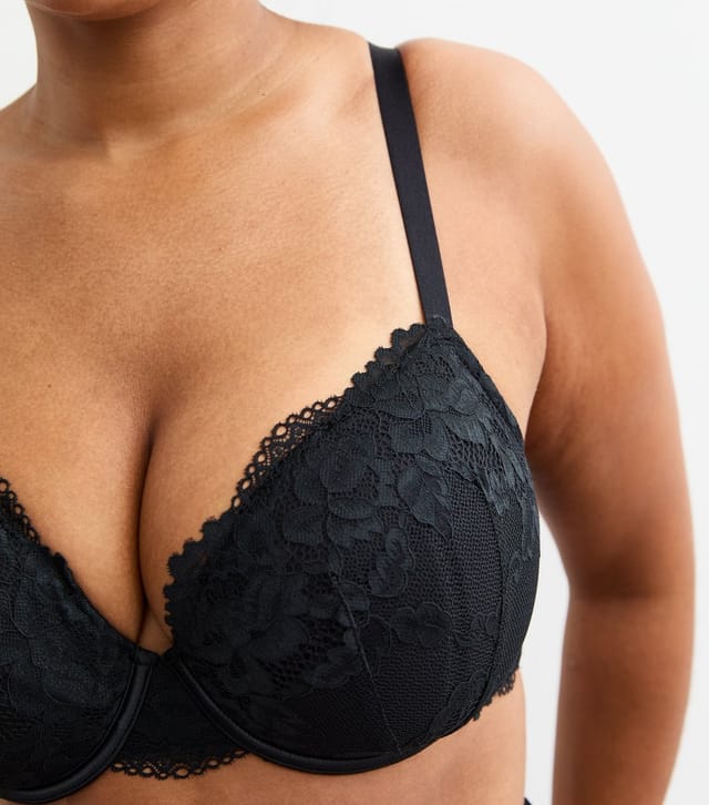 New Look Women's Plus Size Black Lace Plunge Bra Curves New Look - 2