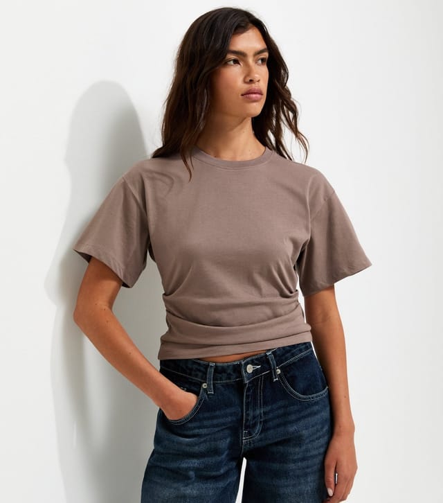New Look Women's Light Brown Ruched Waist Crew Neck T-Shirt New Look - 2