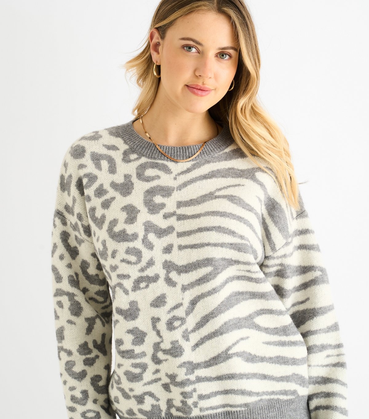Gini London Women's Grey Animal Patterned Jumper Gini London New Look - 2