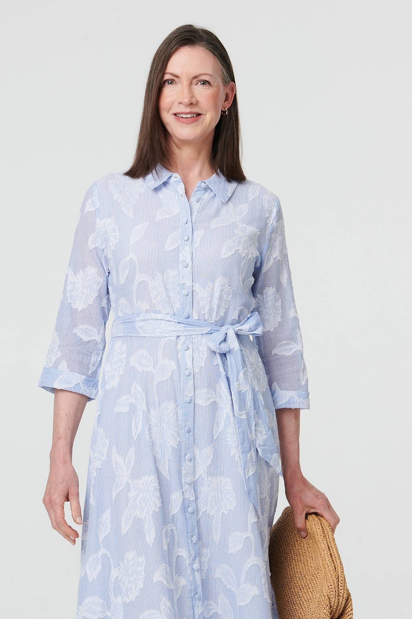 Izabel London Izabel London Women's Floral Textured 3/4 Sleeve Midi Dress in Blue - 4