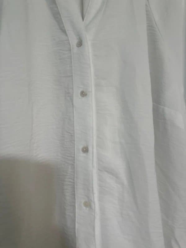 New Look New look white blouse ruffled collar size 22