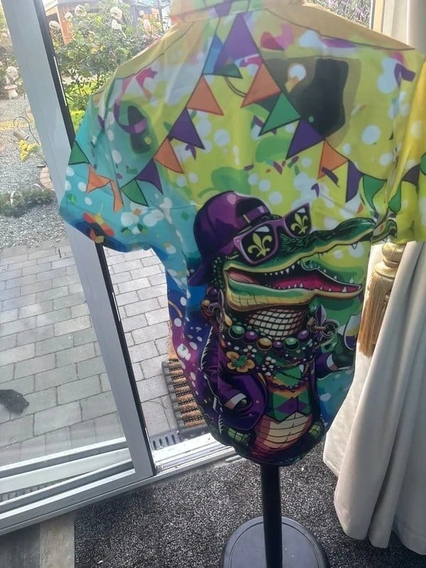 The Unbranded Brand Size small party croc fun new Hawaiian shirt perfect gift for holidays or stag cruise - 1