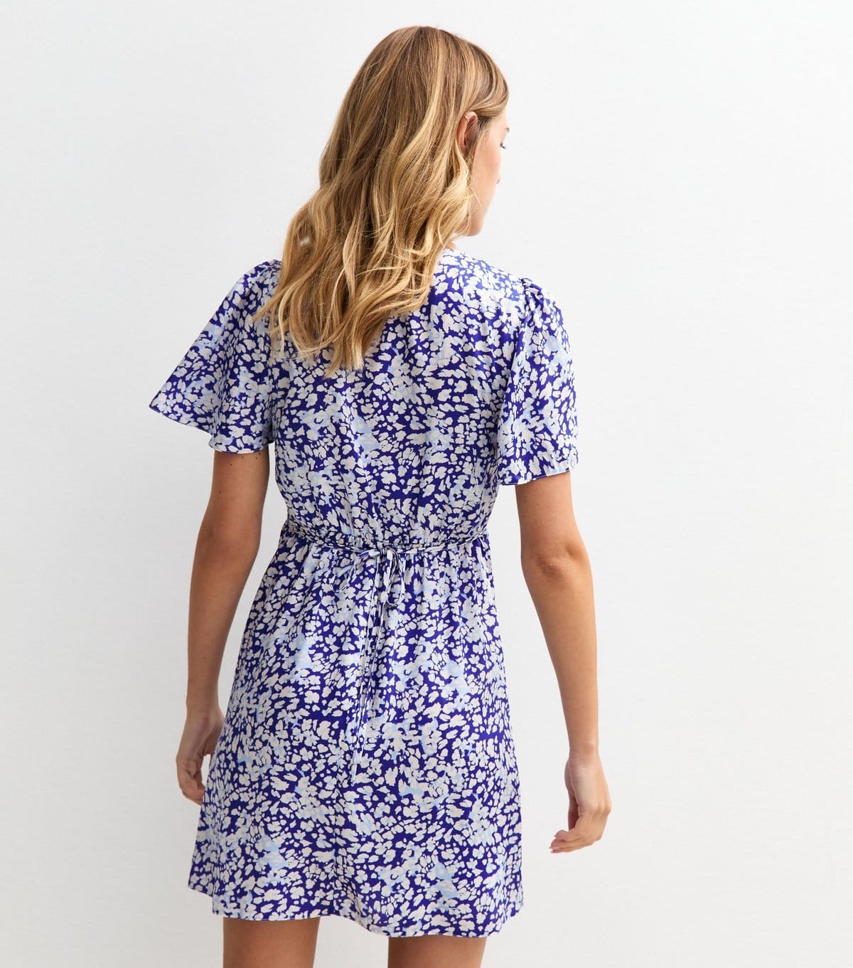 New Look Women's Blue Animal Print Satin Mini Dress New Look - 4