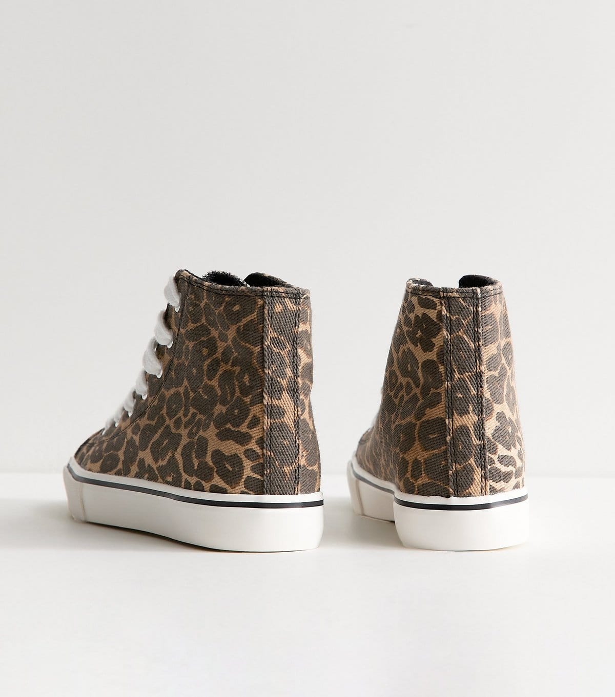 New Look Women's Brown Canvas Leopard Print High Top Trainers Vegan New Look - 4