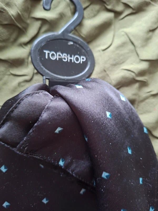 Topshop Topshop square satin scarf BNWT