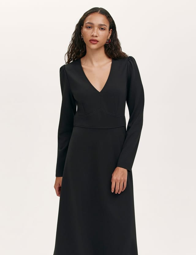Finery London Finery London Women's Seraphina Ponte Jersey V Neck Midi Dress in Black - 2