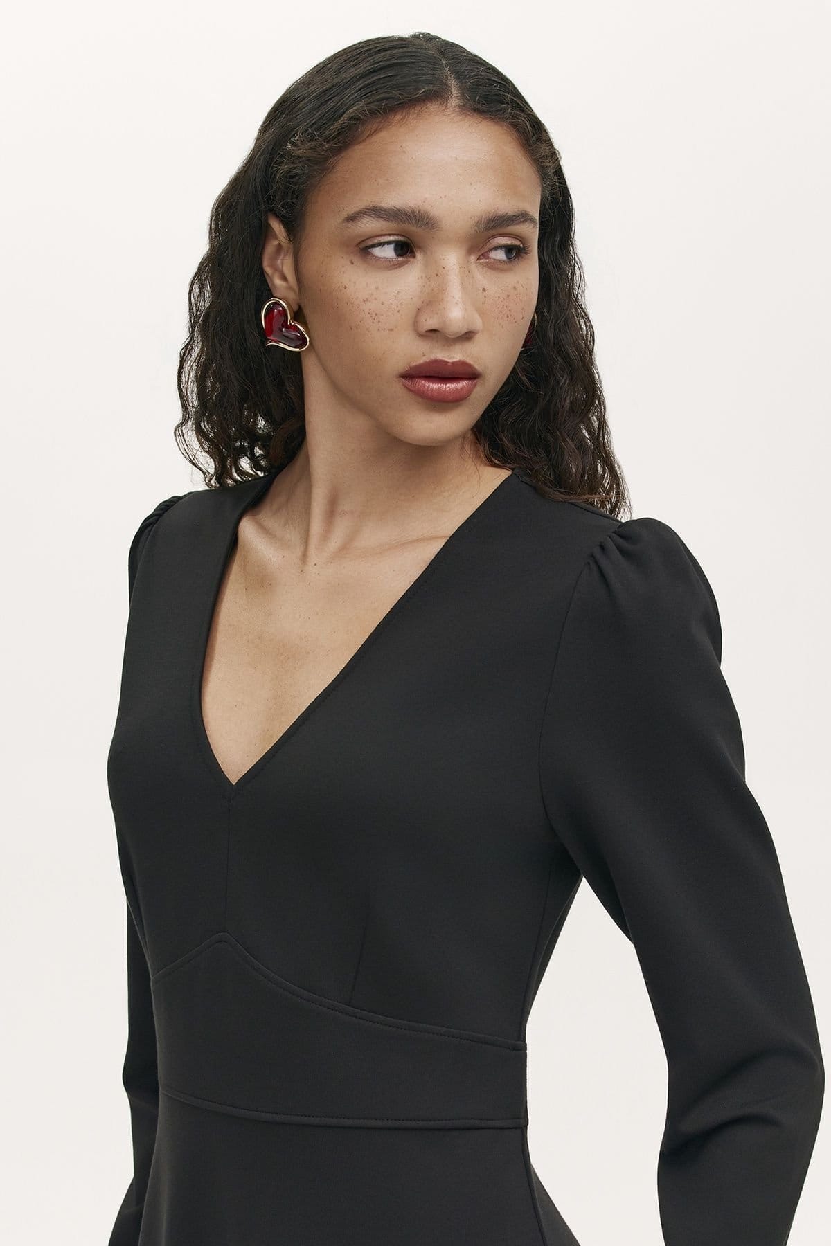 Finery London Finery London Women's Seraphina Ponte Jersey V Neck Midi Dress in Black - 4