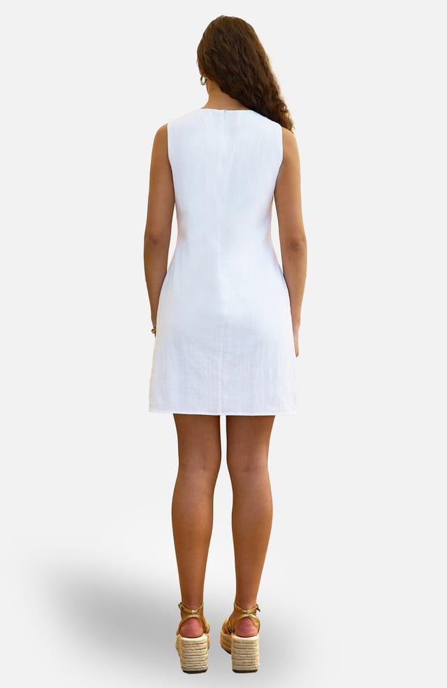 Yumi Yumi Women's Viscose Button Detail Shift Dress in White - 2