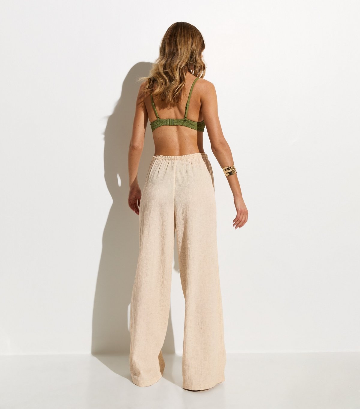New Look Women's Off White Crinkled Wide Leg Beach Trousers New Look - 4
