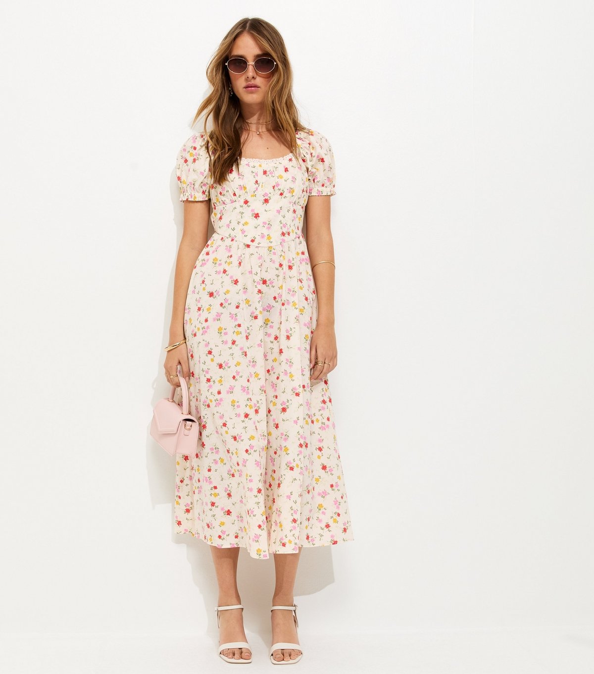 New Look Women's White Cotton Floral Ruched Midi Dress New Look - 3