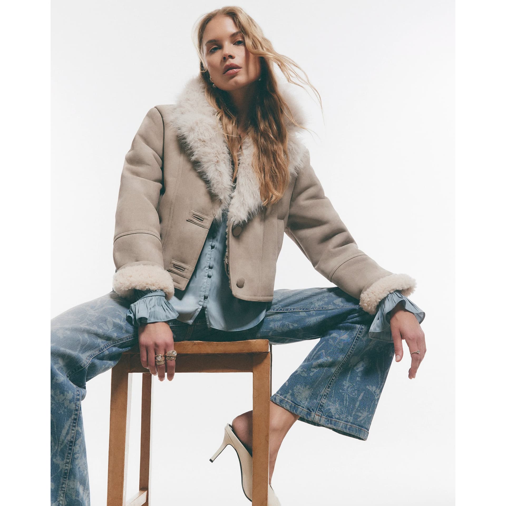 River Island River Island Womens Beige Faux Fur Collar Shearling Crop Jacket