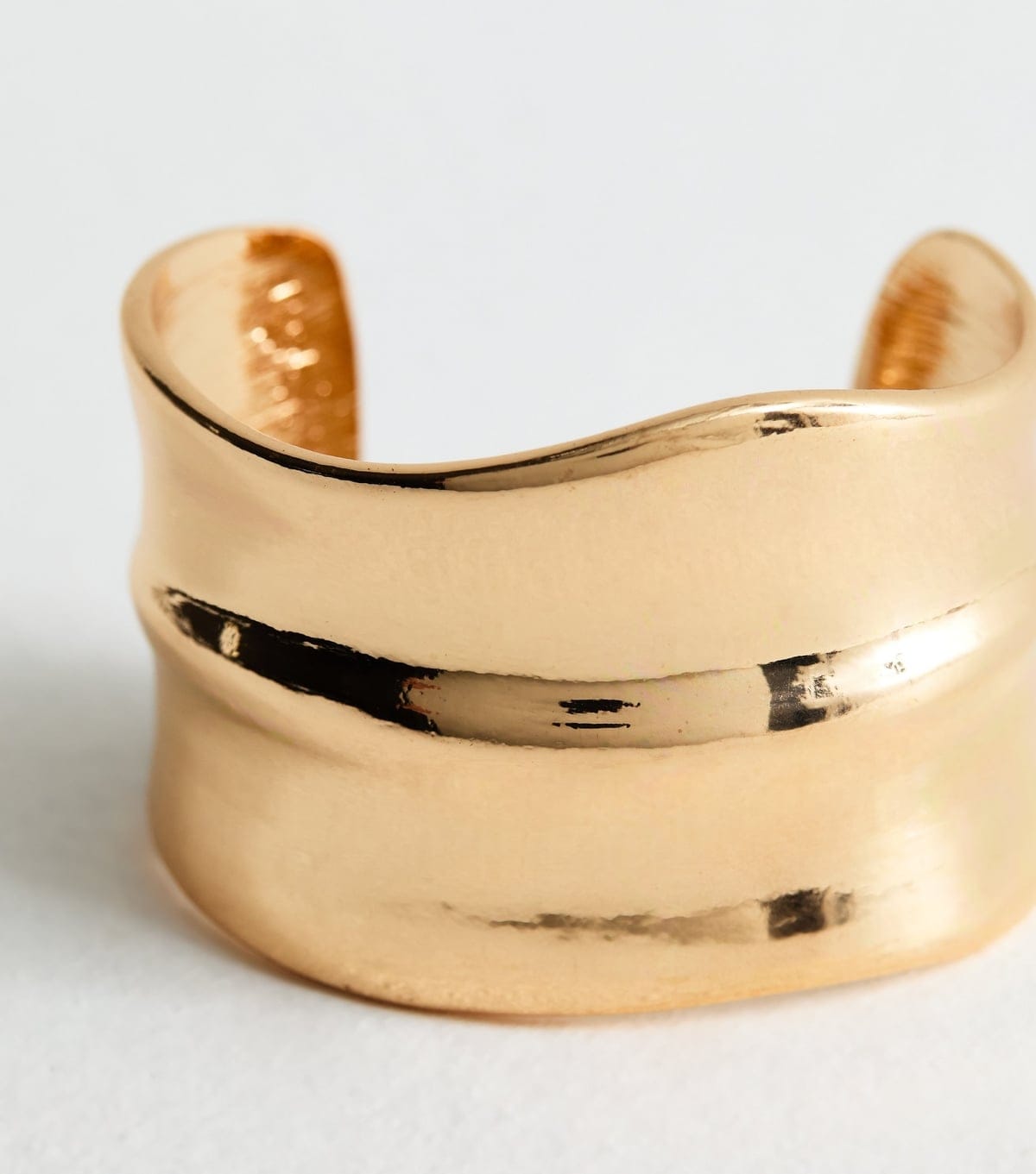 New Look Gold Tone Matte Sleek Chunky Cuff Bracelet New Look - 4