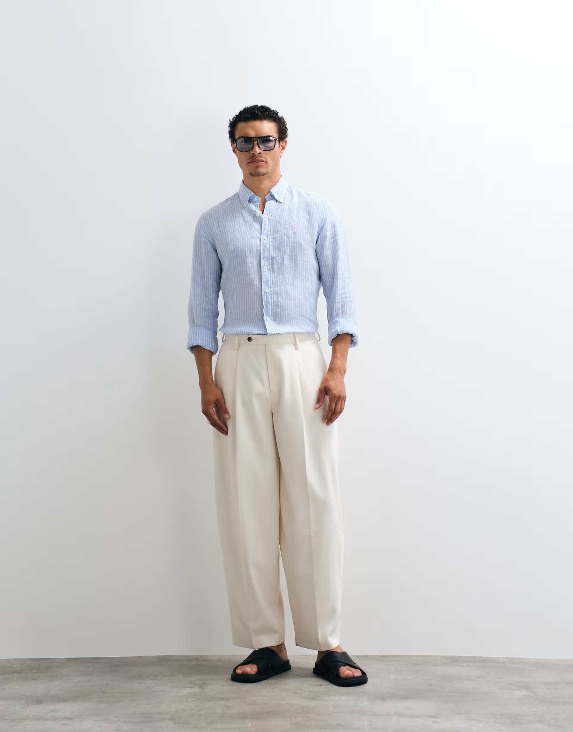 ASOS ASOS DESIGN tailored wide barrel leg trousers in white texture