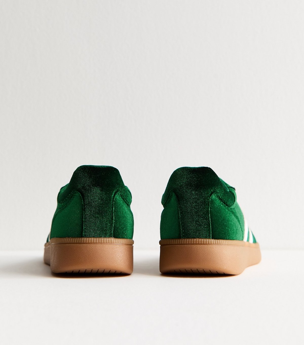 New Look Women's Green Velvet Contrast Panel Trainer New Look - 4