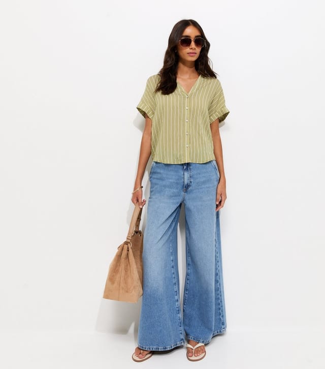New Look Women's Green Striped Short Sleeve Shirt New Look - 3