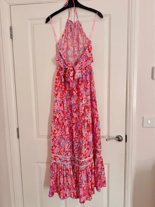 New Look BNWOT New Look floral halter tiered maxi dress, size 8