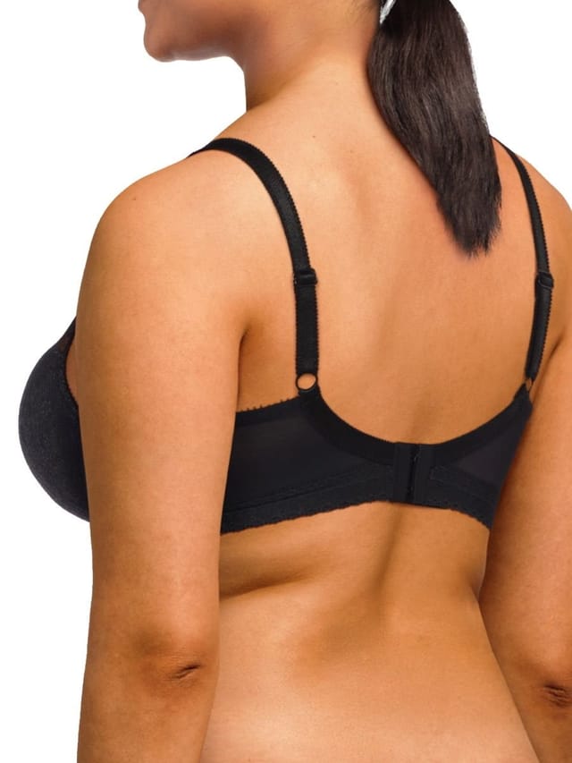 Chantelle Chantelle Women's Festivite Plunge T-Shirt Bra in Black - 2