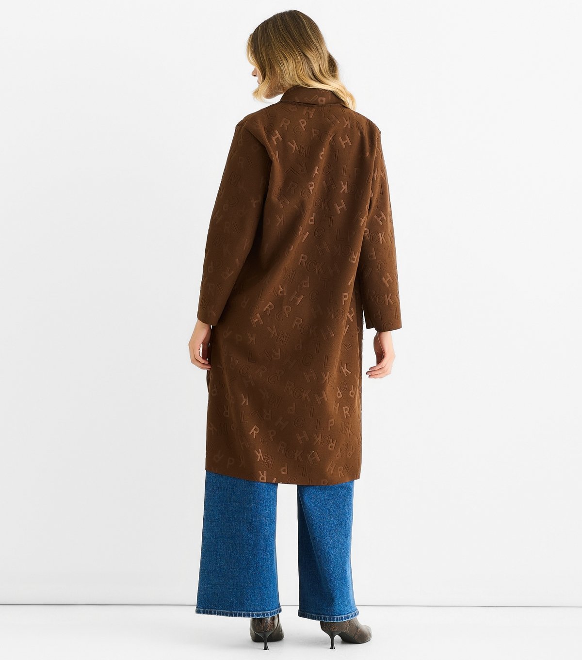 Gini London Women's Brown Collared Letter Embossed Coat Gini London New Look - 4