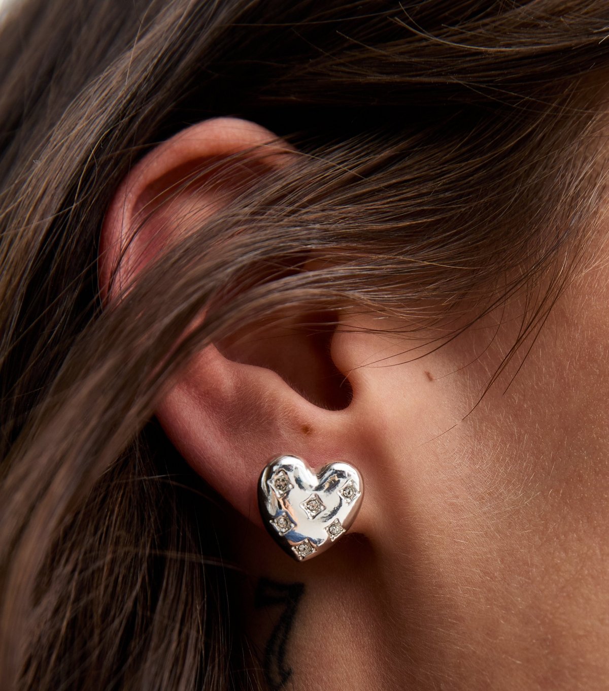 New Look Silver Diamanté Heart Stud Earrings New Look - 2