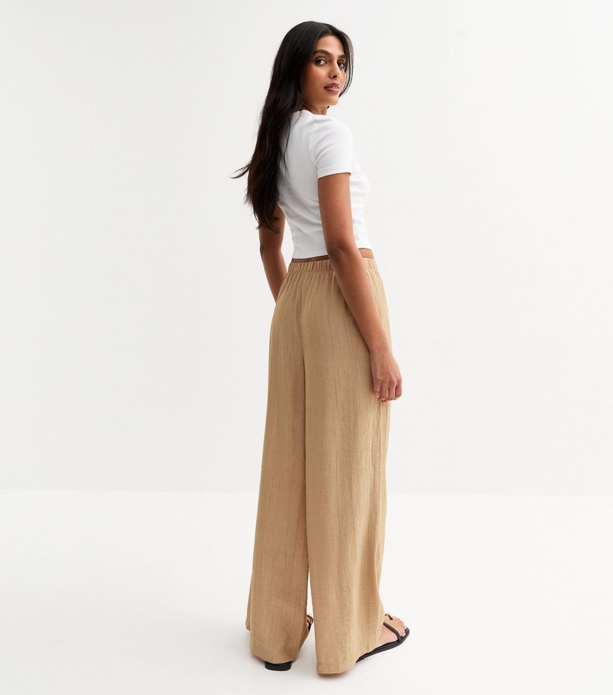 New Look Women's Camel Crinkled Wide Leg Trousers New Look - 4