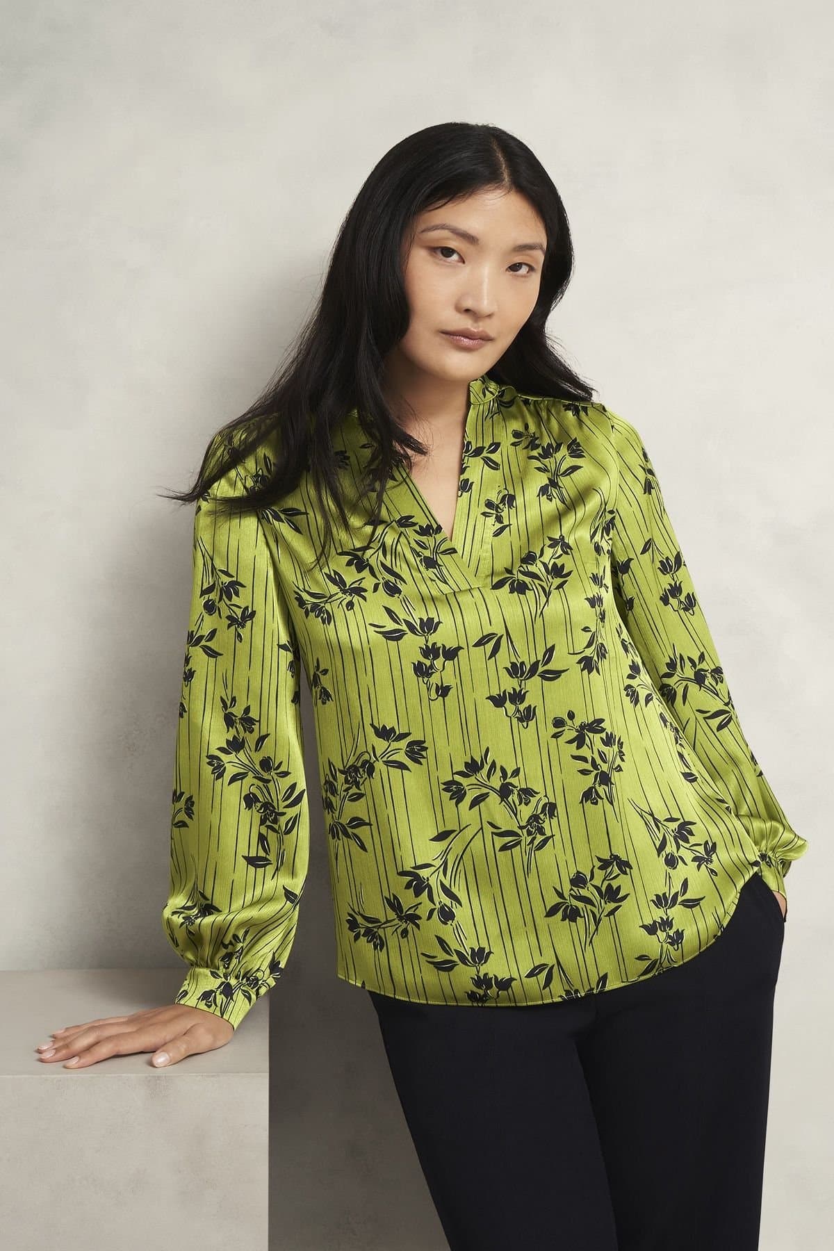 Hobbs London Hobbs London Lime Floral Blouse