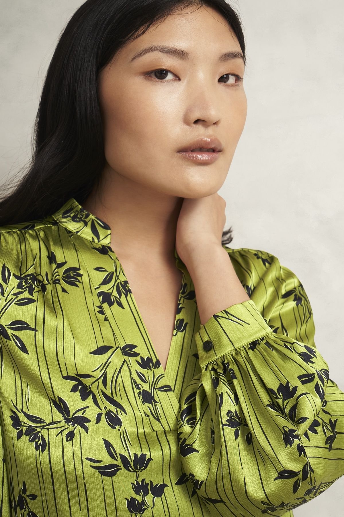 Hobbs London Hobbs London Women's Fara Blouse in Lime - 3