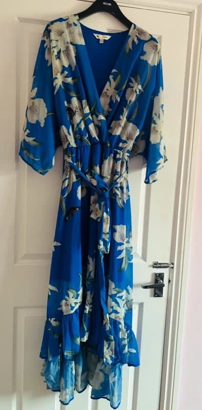 Yumi Yumi urban touch 18 plunge dipped hem wedding party holiday ruffle same day post