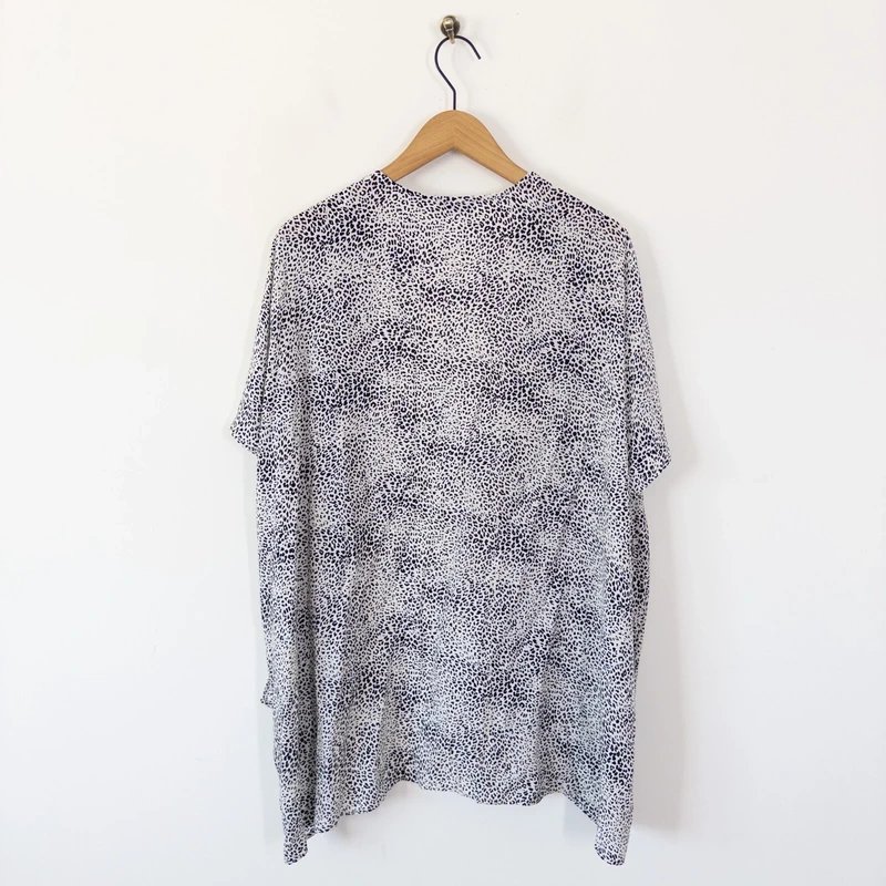 Mint Velvet Mint Velvet Kimono Size M/L 12 14 16 White Black Animal Print Short Sleeve - 1