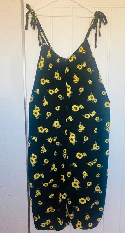 New Look New Look Black Sunflower Crop Jumpsuit - Size 8 - Spring/Summer/Festivals