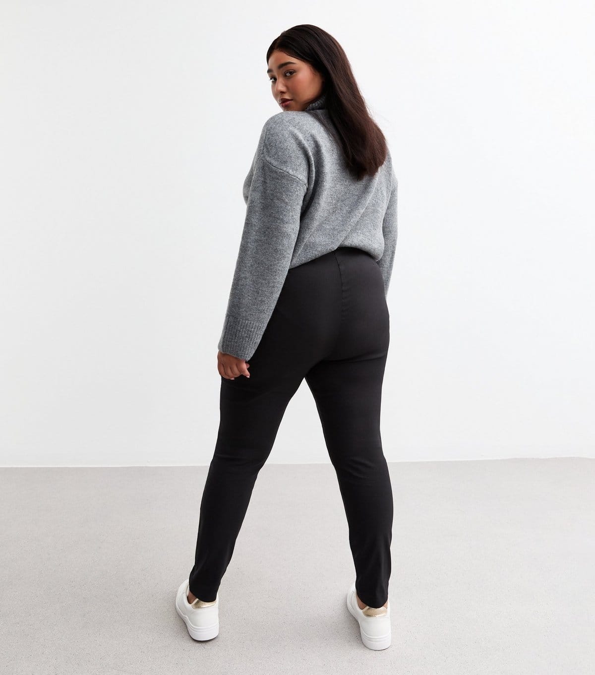 New Look Women's Plus Size Black Side Zip Slim Trousers Curves New Look - 4