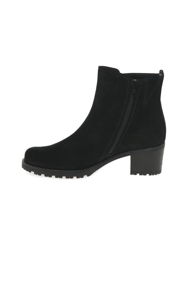 Gabor Gabor Women's 'Delight' Ankle Boots in Black - 2