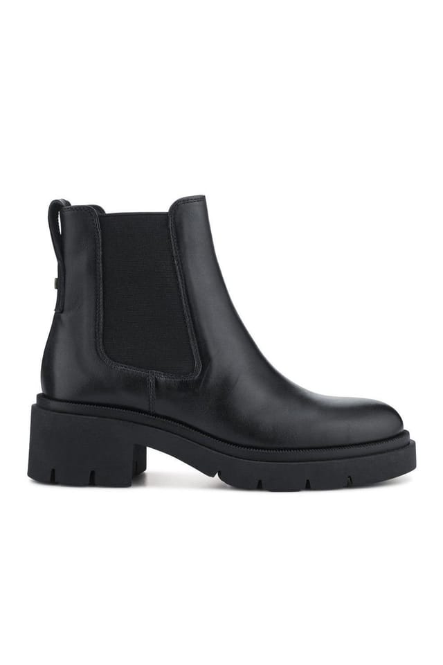 Jones Bootmaker Jones Bootmaker Women's Kaiya Chunky Leather Chelsea Boots in Black - 2