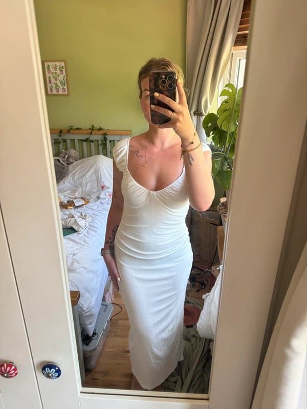 Bershka Size M white bodycon midi dress from Bershka