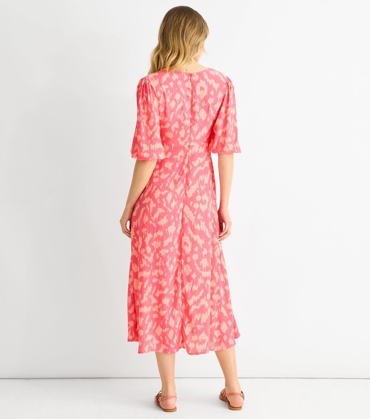 Gini London Women's Pink Animal Print Midi Dress Gini London New Look - 4