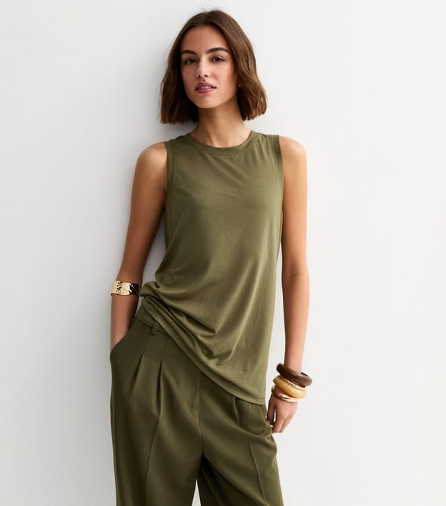 New Look Women's Dark Khaki Relaxed Fit Vest New Look - 2