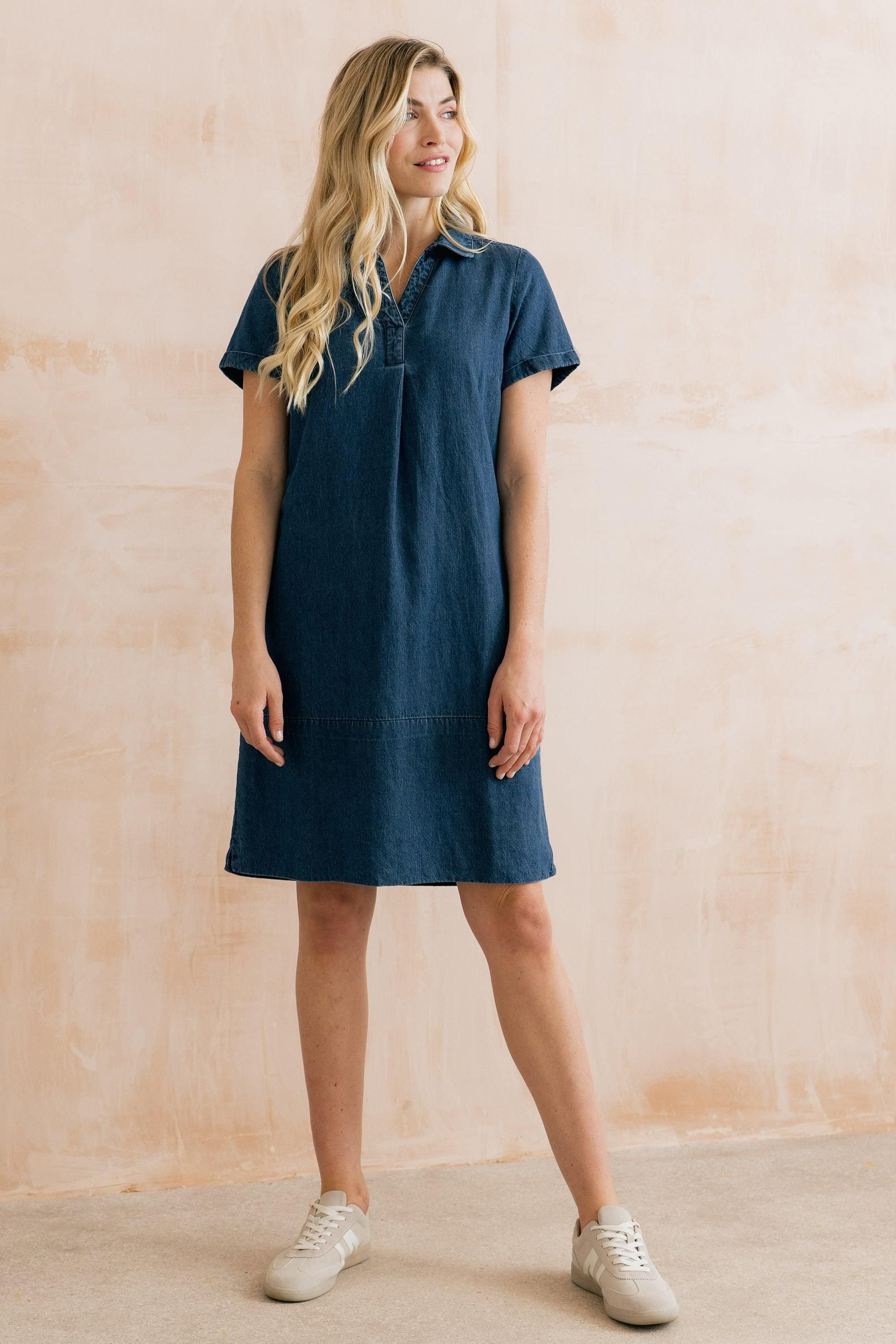 Lily & Me Lily & Me Women's Lavender Short Sleeve Collared V-Neck Denim Dress in Blue - 2