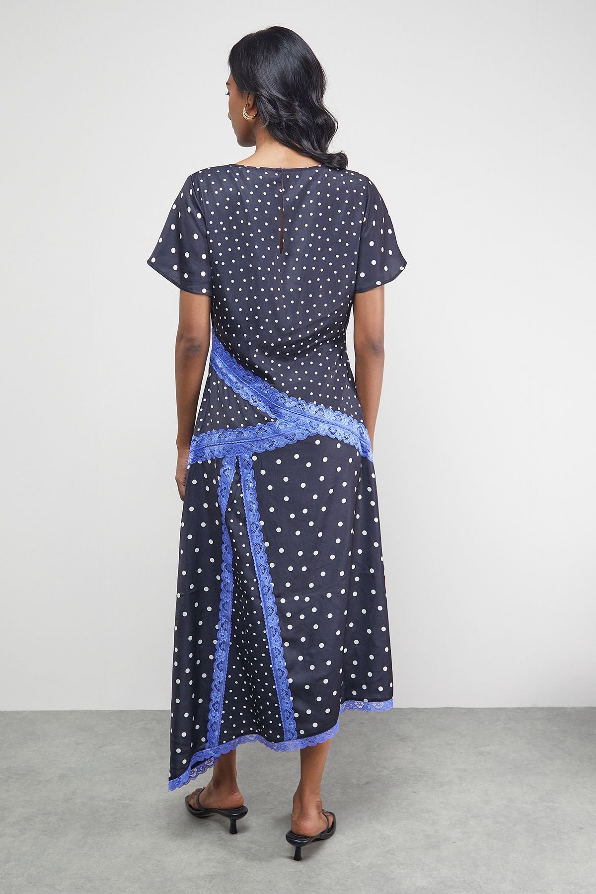 Warehouse Warehouse Women's Satin Lace Panelled Asymmetric Midi Dress in Black - 3