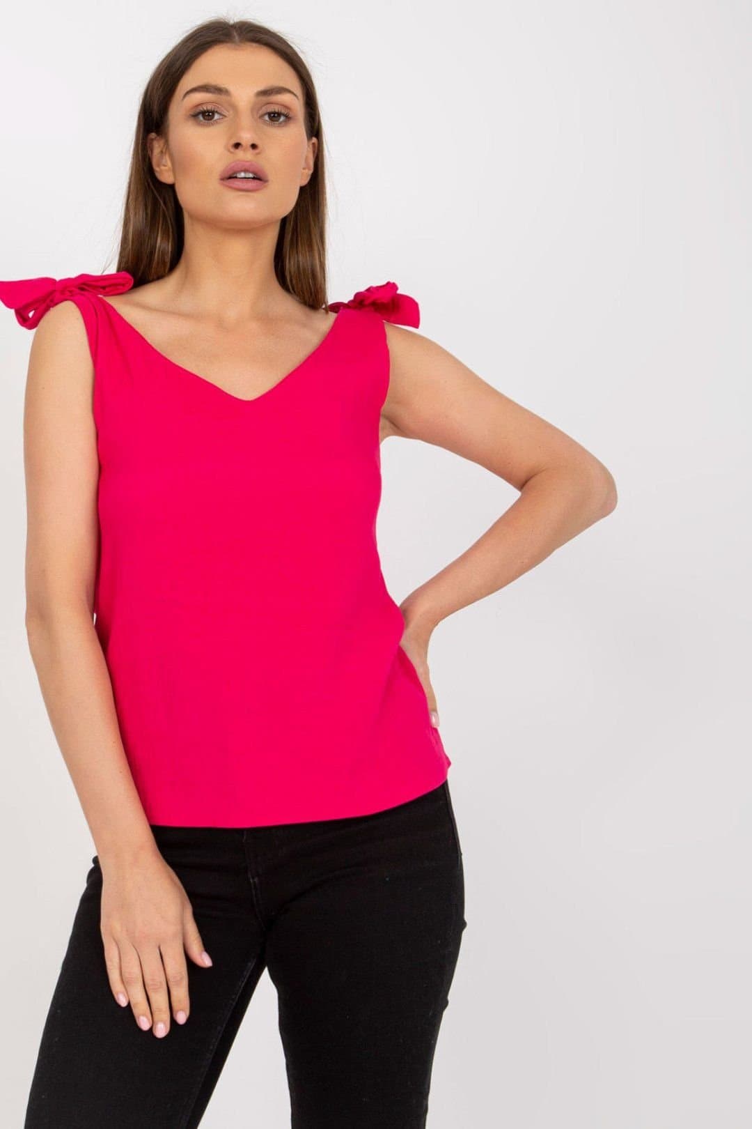 Love Lace Love Lace Women's Straight Cut Heart Neck Tie Strap Top in Pink