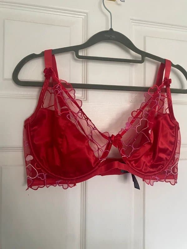ASOS 36FF Red bra red and pink hearts satin really pretty fuller bust bra ASOS