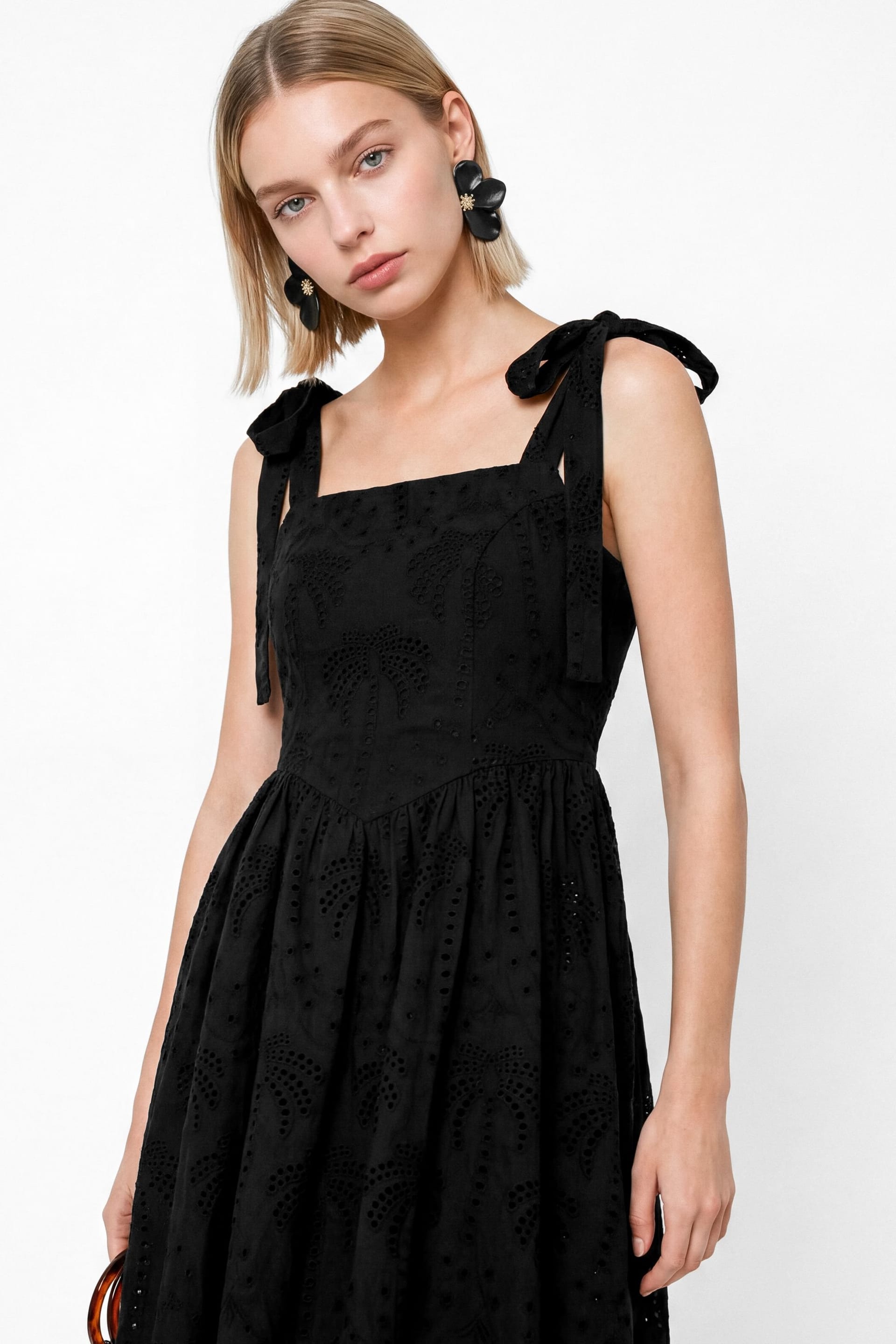Lovedrobe Lovedrobe Women's Palm Broderie Tie-Shoulder Mini Dress in Black - 4