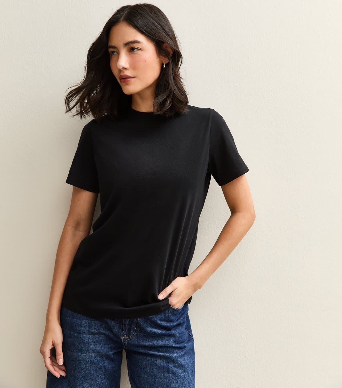 New Look Women's Black Cotton Crew Neck T-Shirt New Look