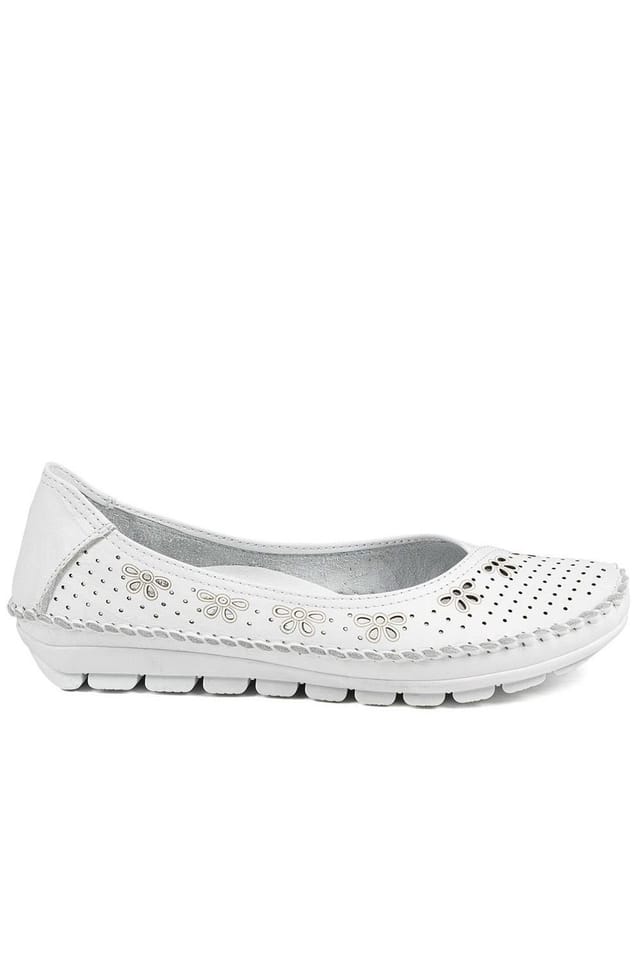 Pavers Pavers Women's Breathable All Leather Grippy Pumps in White - 2