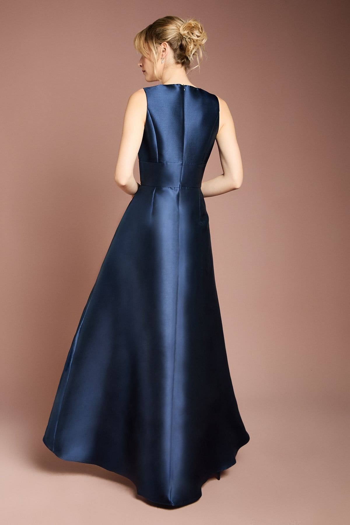 Coast Coast Women's Honoured Sleeveless Plunge Waterfall Twill Maxi Bridesmaid Dress in Navy - 3