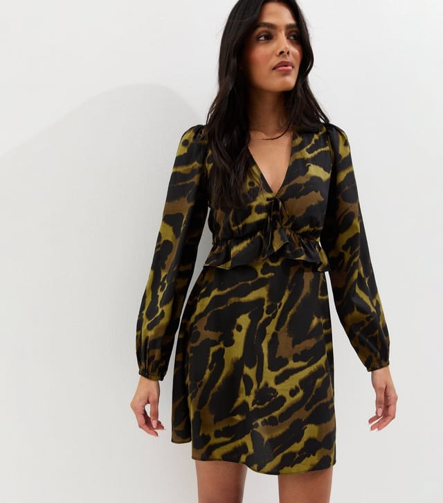 New Look Women's Green Animal Print Frilly Trim Mini Dress New Look - 3