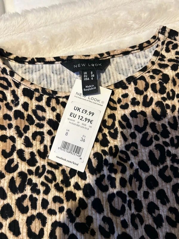 New Look New look Leopard print tee - 1