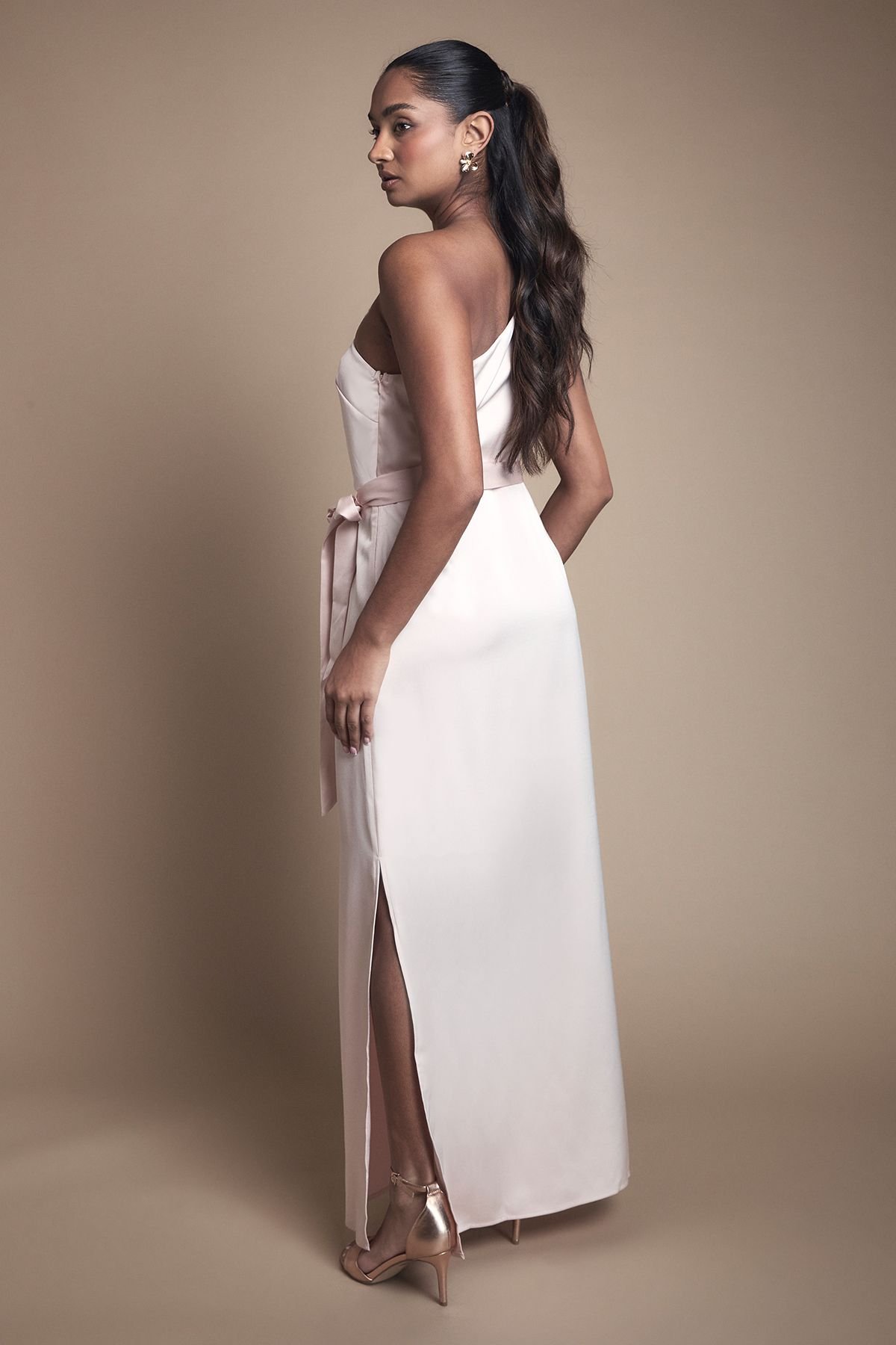 Oasis Oasis Women's One Shoulder Satin Maxi Bridesmaid Dress in Blush - 3