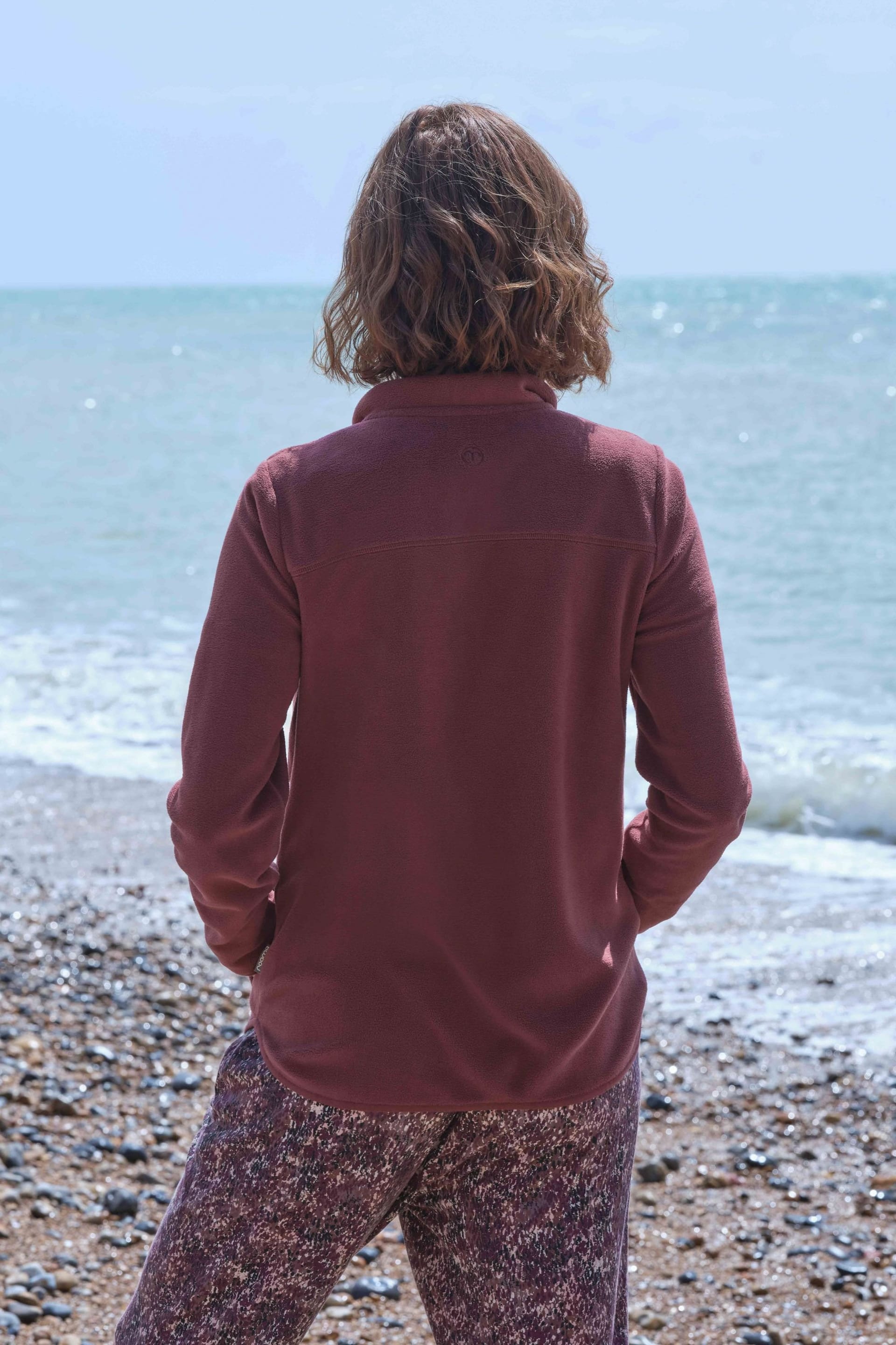 WoolOvers WoolOvers Women's Ravine Longline Zip Through Fleece in Maroon - 4
