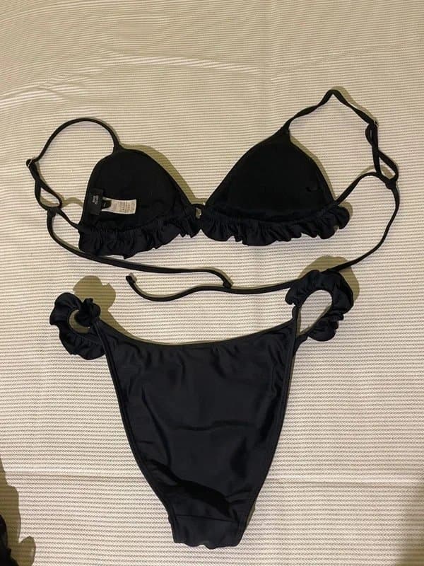 River Island River Island black ruffle bikini set size 10