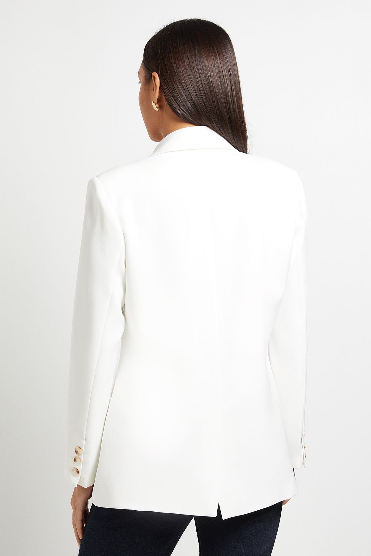 Principles Principles Women's Relaxed Double Breasted Blazer in White - 3