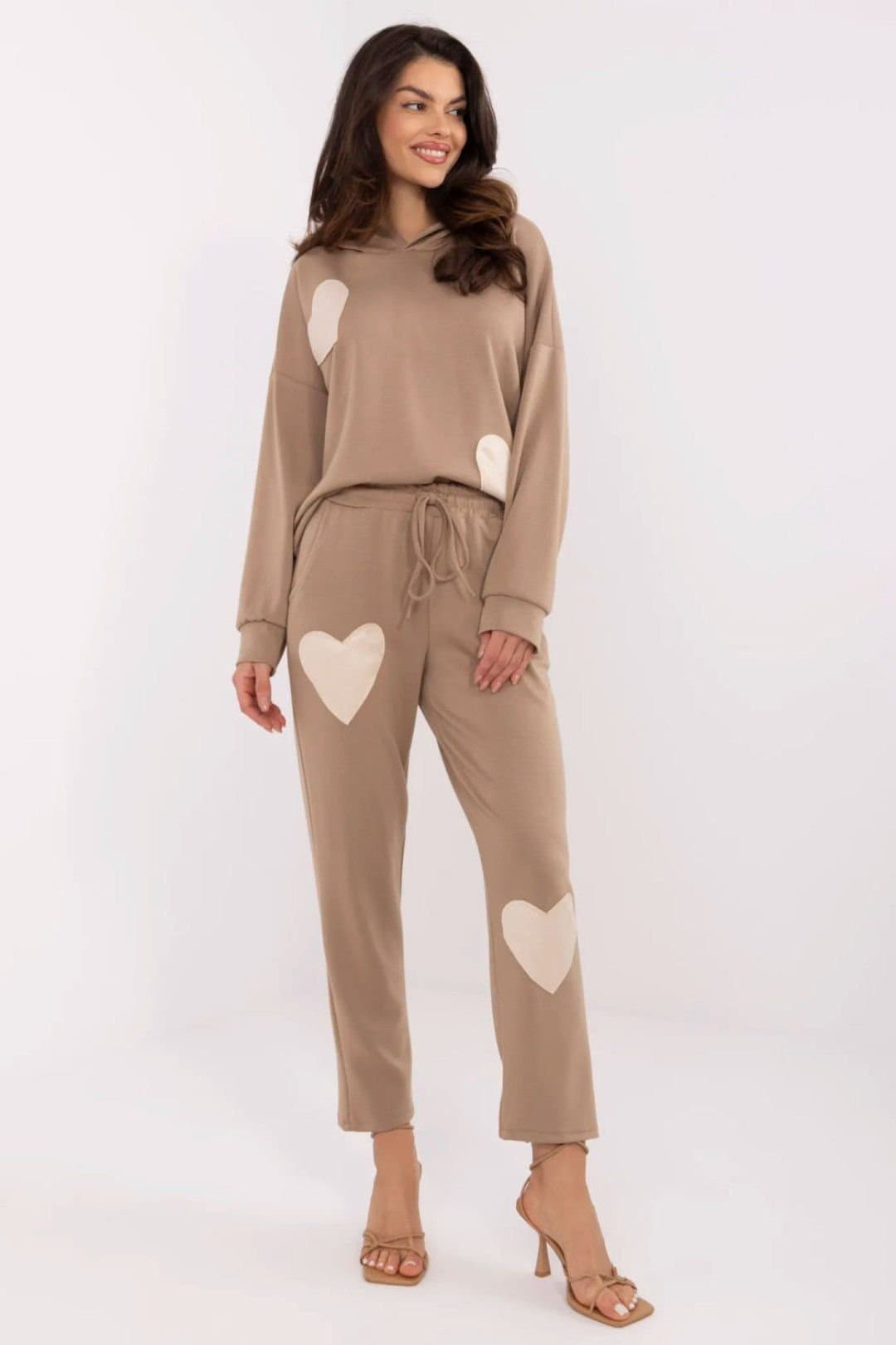 Love Lace Love Lace Women's Casual Heart Patch Hooded Tracksuit Set in Beige
